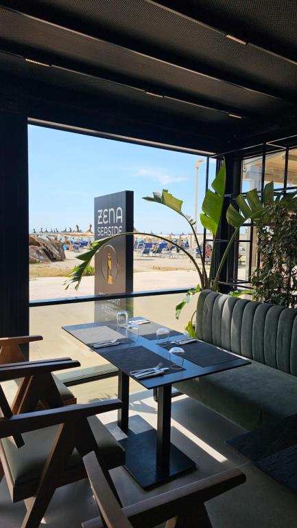 Zena Hotel